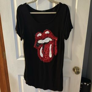 Graphic Tee Tunic. L.